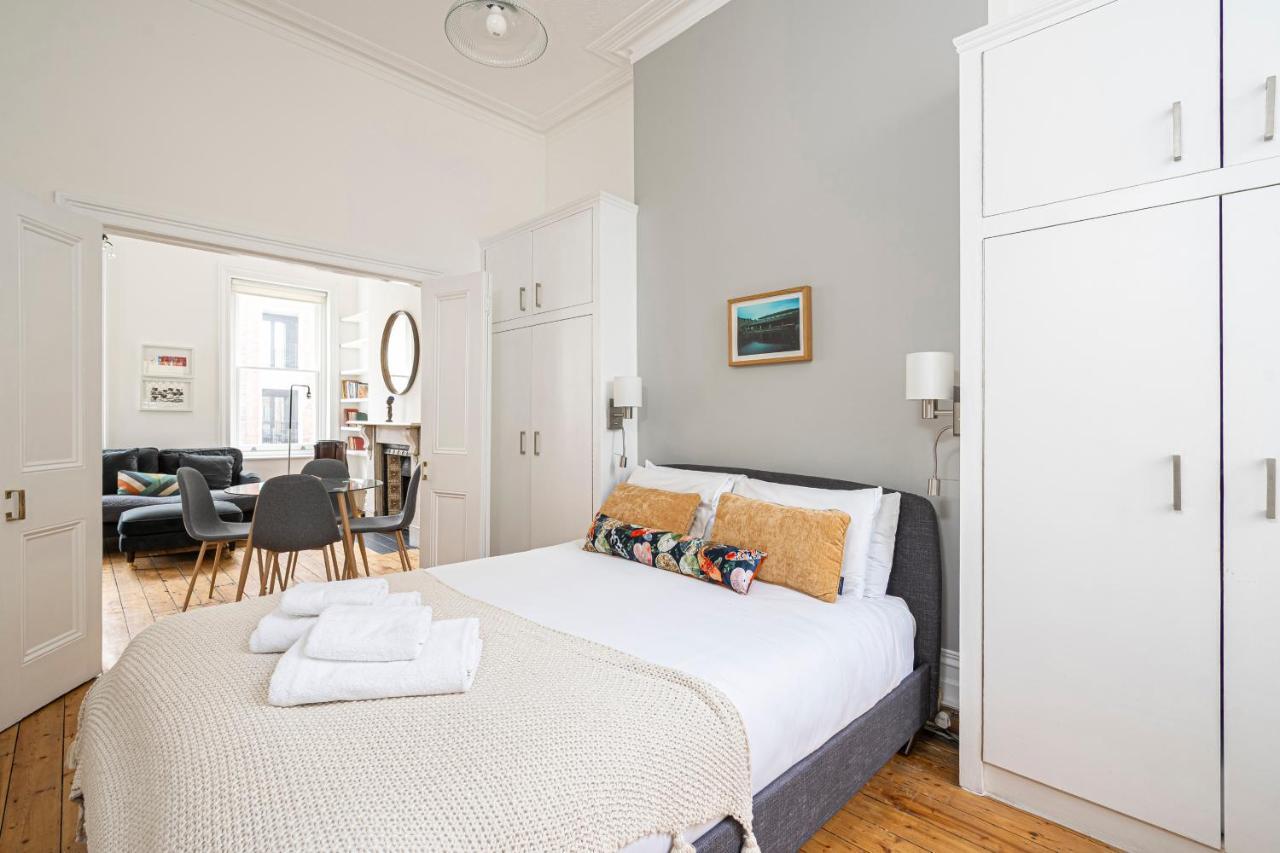 Chic Apartment Near Kensington Palace London Eksteriør bilde