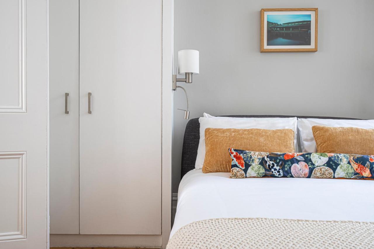 Chic Apartment Near Kensington Palace London Eksteriør bilde