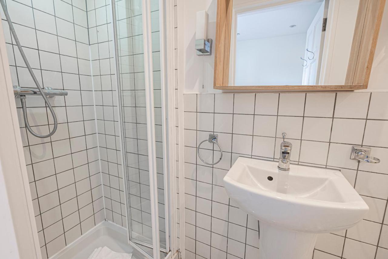 Chic Apartment Near Kensington Palace London Eksteriør bilde
